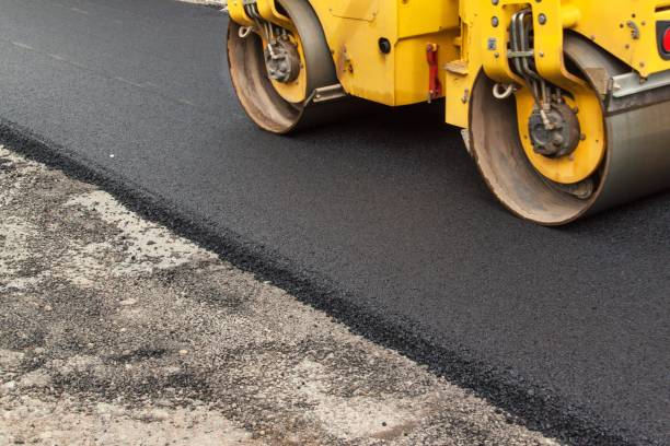 Best Driveway Paving Contractor  in Pikeville, TN